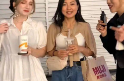 少年感外国小姐姐图片,探寻外国小姐姐的少年感魅力